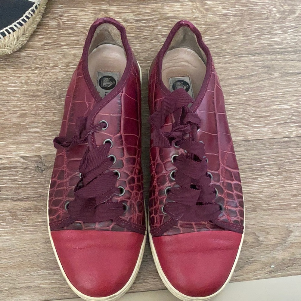 Used lanvin shoes comfortable